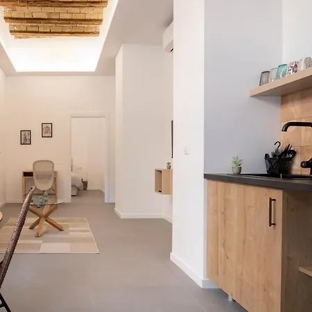 Beautiful Japandi Style Loft N1 Apartment *